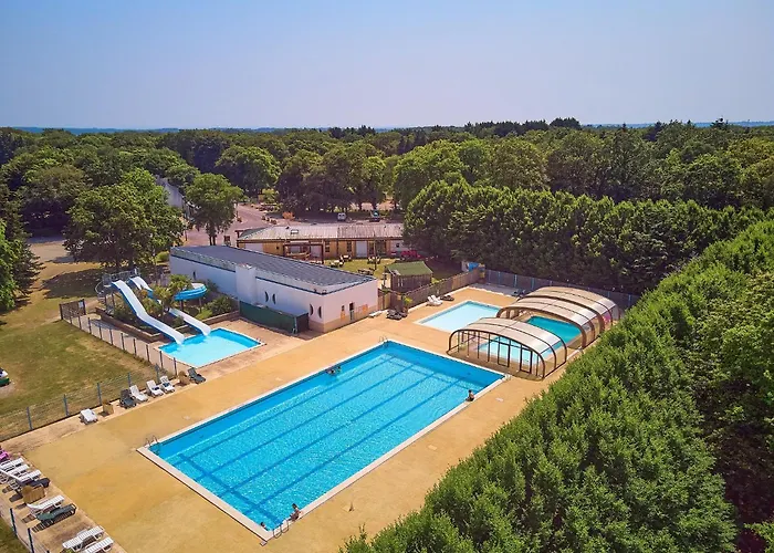 Camping Le Bois De Pleuven